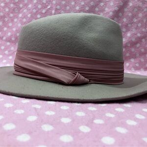 Doeskin Felt Wool Fedora NWOT